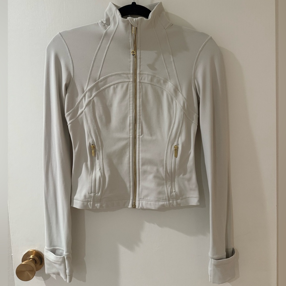 Lululemon Cropped Nulu Define Jacket